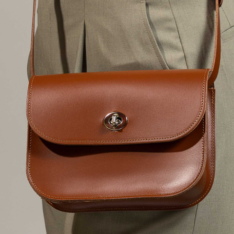 Tan Leather Shoulder Bag - Chroma