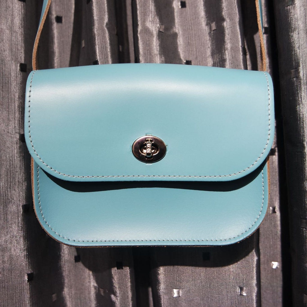 Sarah & Chroma Shoulder Bag