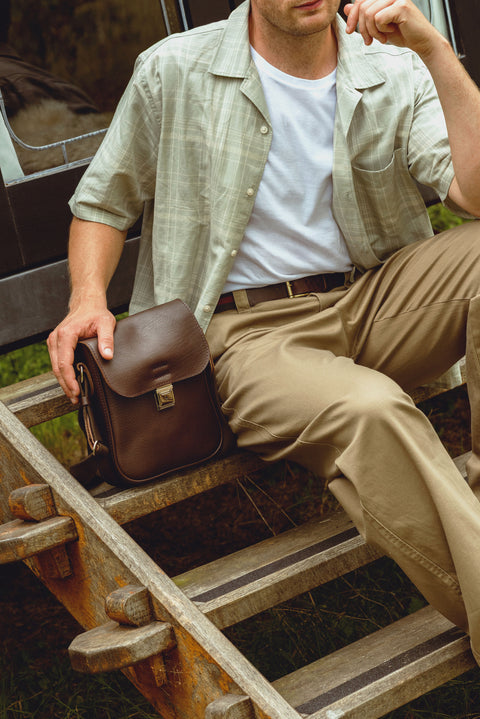Bennet Brown Leather Messenger Bag